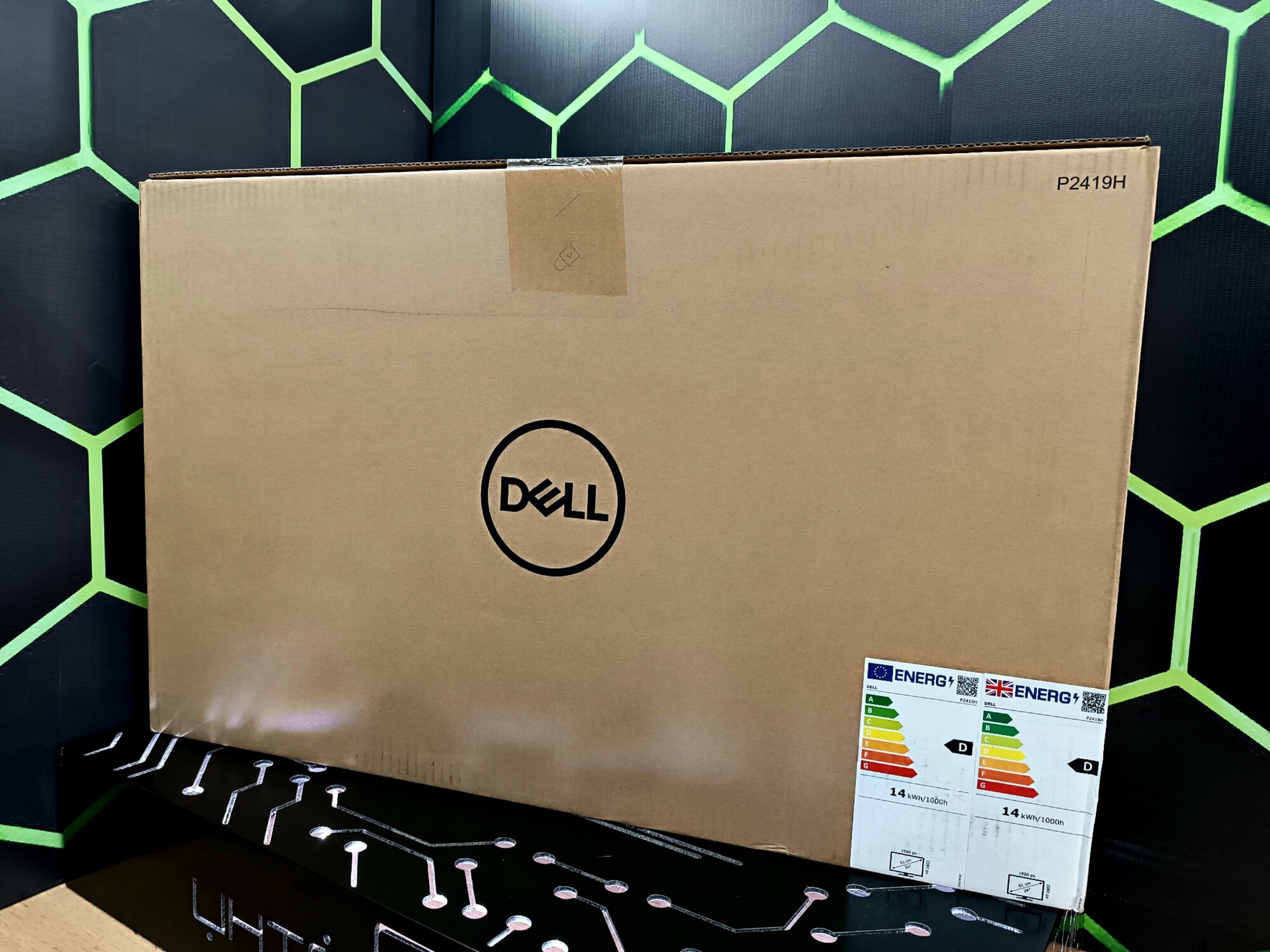 238" Монитор DELL P2419H 1920x1080 75 Гц IPS