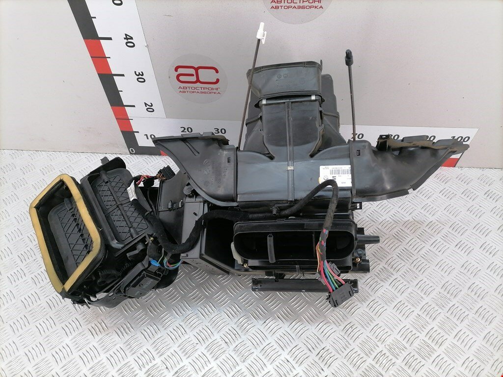 Отопитель в сборе (печка) Volkswagen Polo 4 6Q1819003EP арт. 1531015