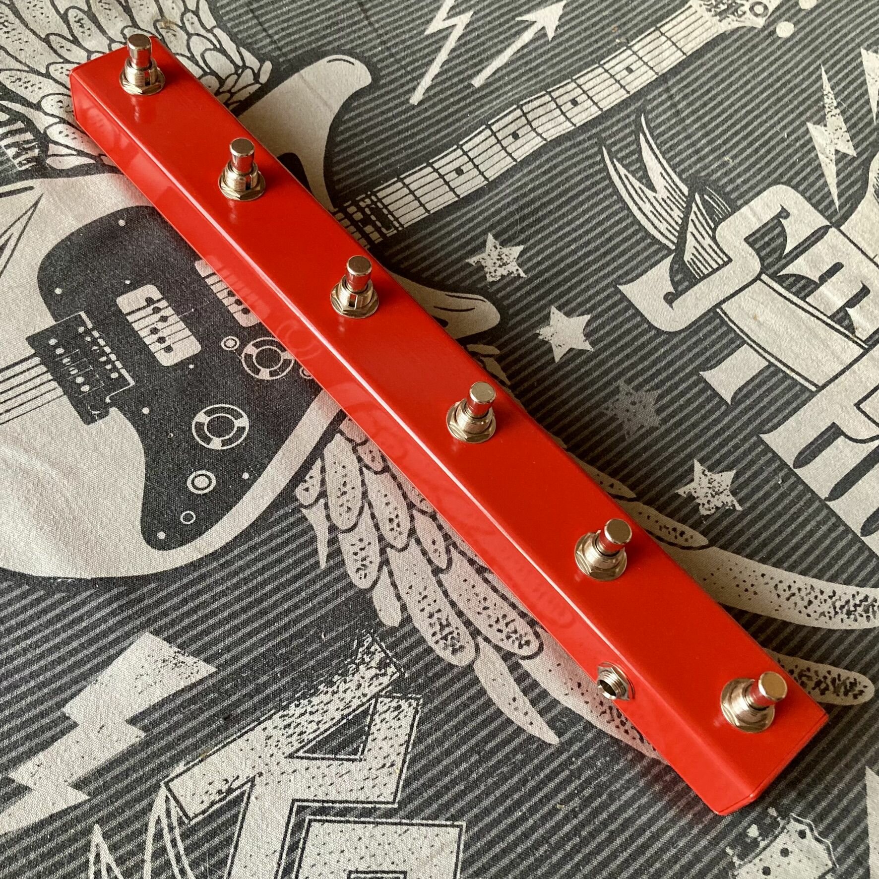 Футсвич для tc helicon switch 6