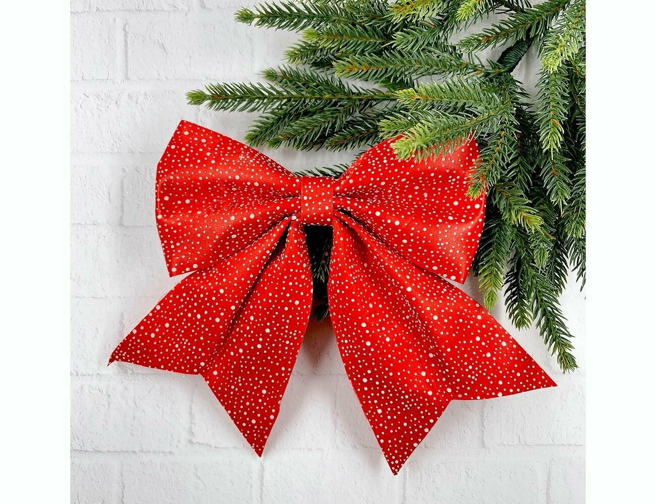 Бант для декорирования прелесть В горошек красный 24х20 см Christmas Deluxe 86835