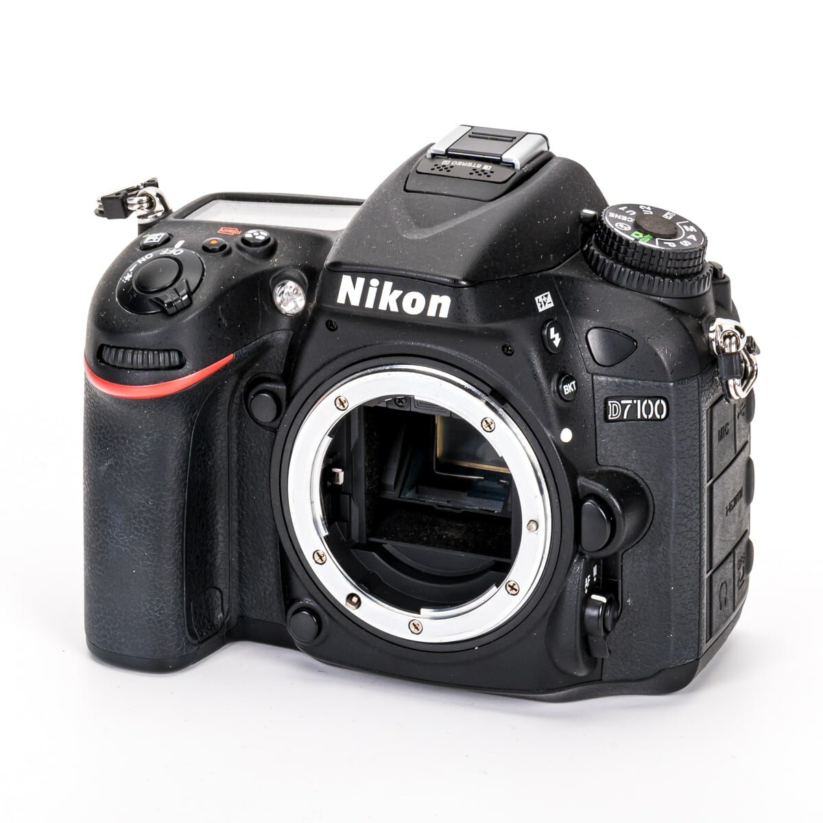 Фотоаппарат NIKON D7100 body, зеркальный, черный, кроп, байонет Nikon F
