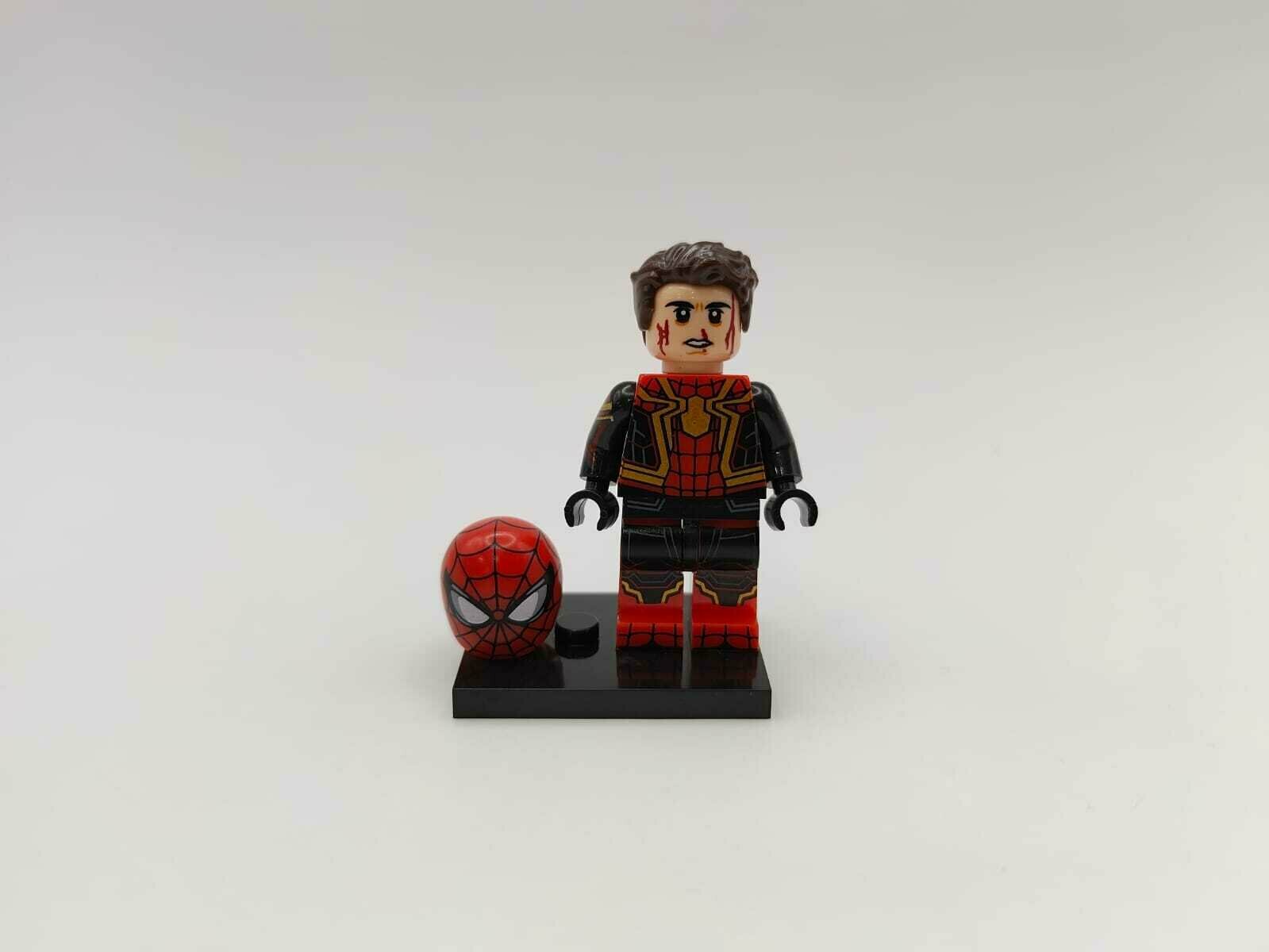 Минифигурка "Человек-паук версия Холланд", фигурка из коллекции Marvel