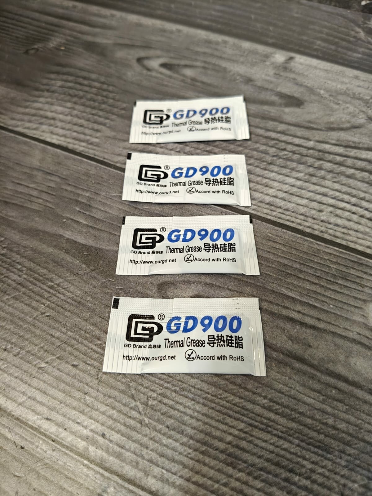 Термопаста GD 900, теплопроводность 4.8, пакет 0.5г, комплект 4шт
