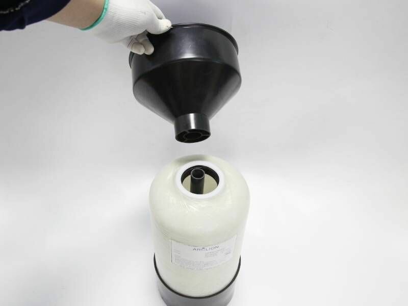 Воронки для засыпки фильтрующих материалов в корпуса фильтров