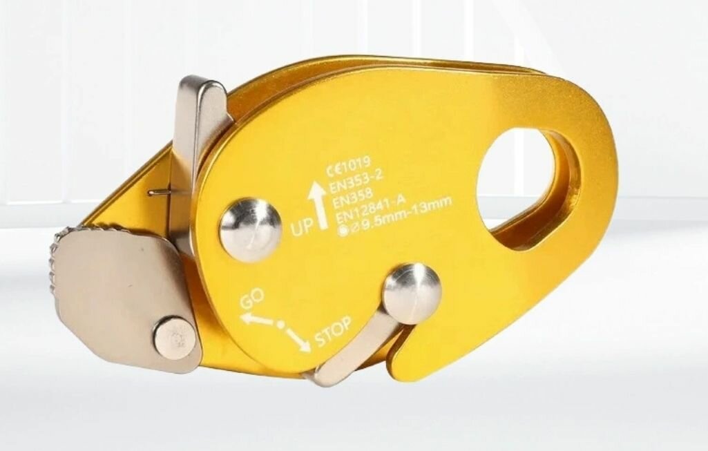 Зажим Альпинистский для Туризма и Альпинизма. Желтый