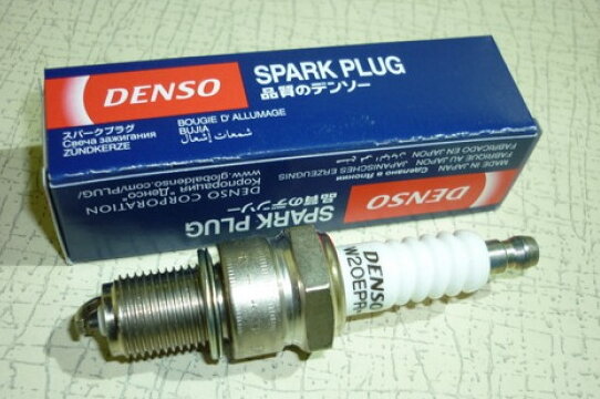 Свеча DENSO W20EPR-U (3047) оригинал Япония (аналог NGK BP6ES, А17ДВ-1) (снегоход Буран, авто)