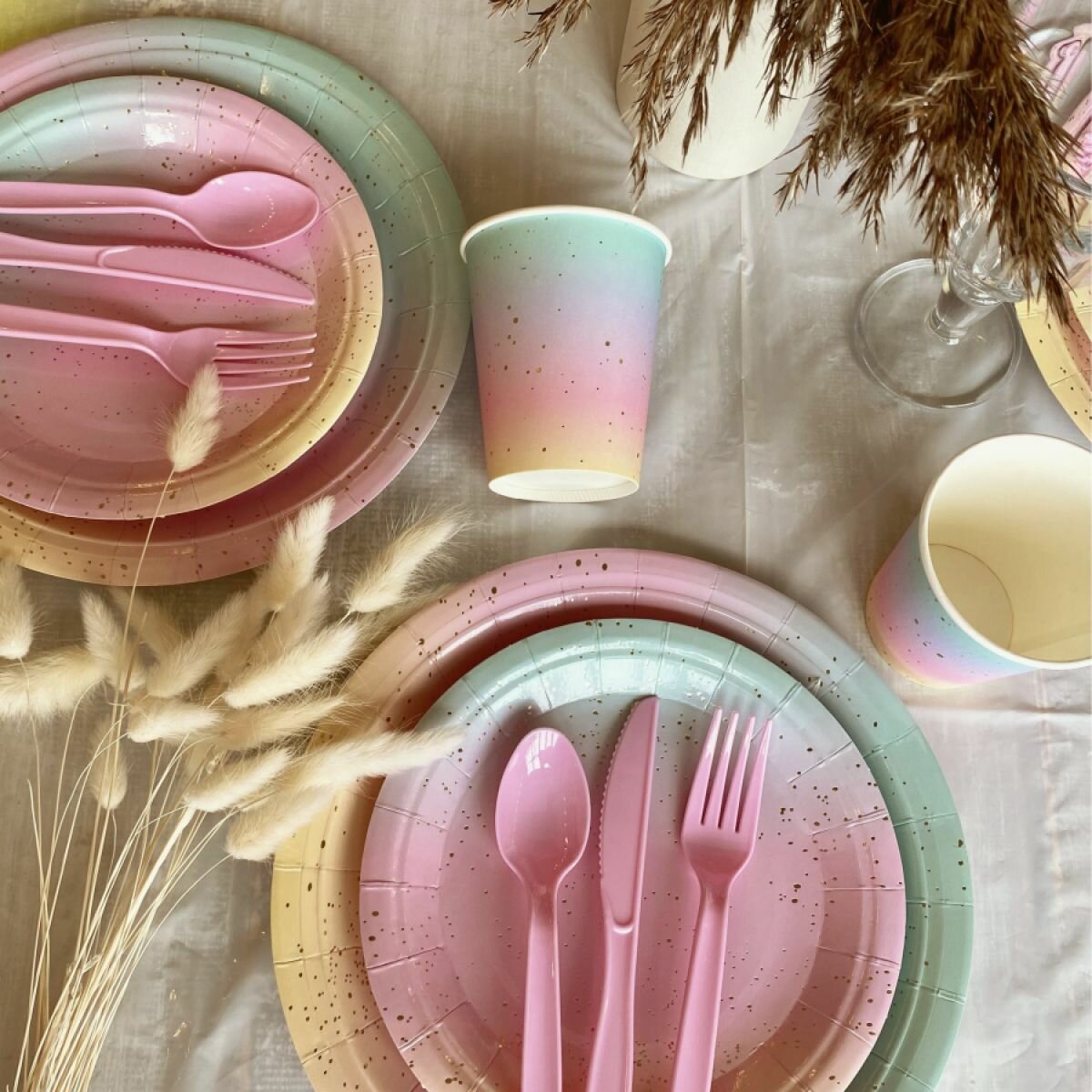 Набор одноразовой посуды для праздника Гендерпати на 10 персон Градиент - фотография № 9