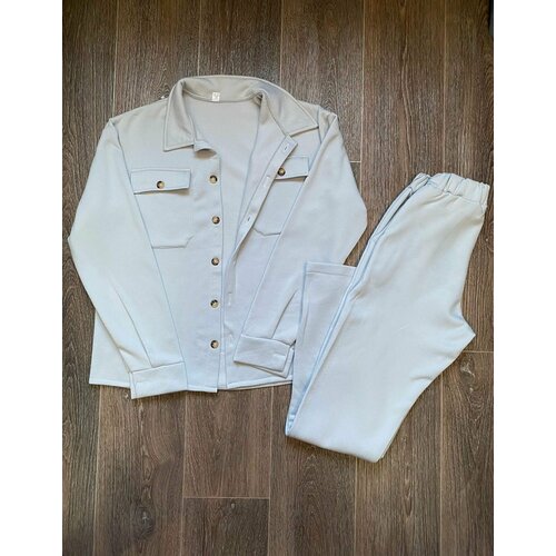 фото Костюм , размер 56, белый нет бренда