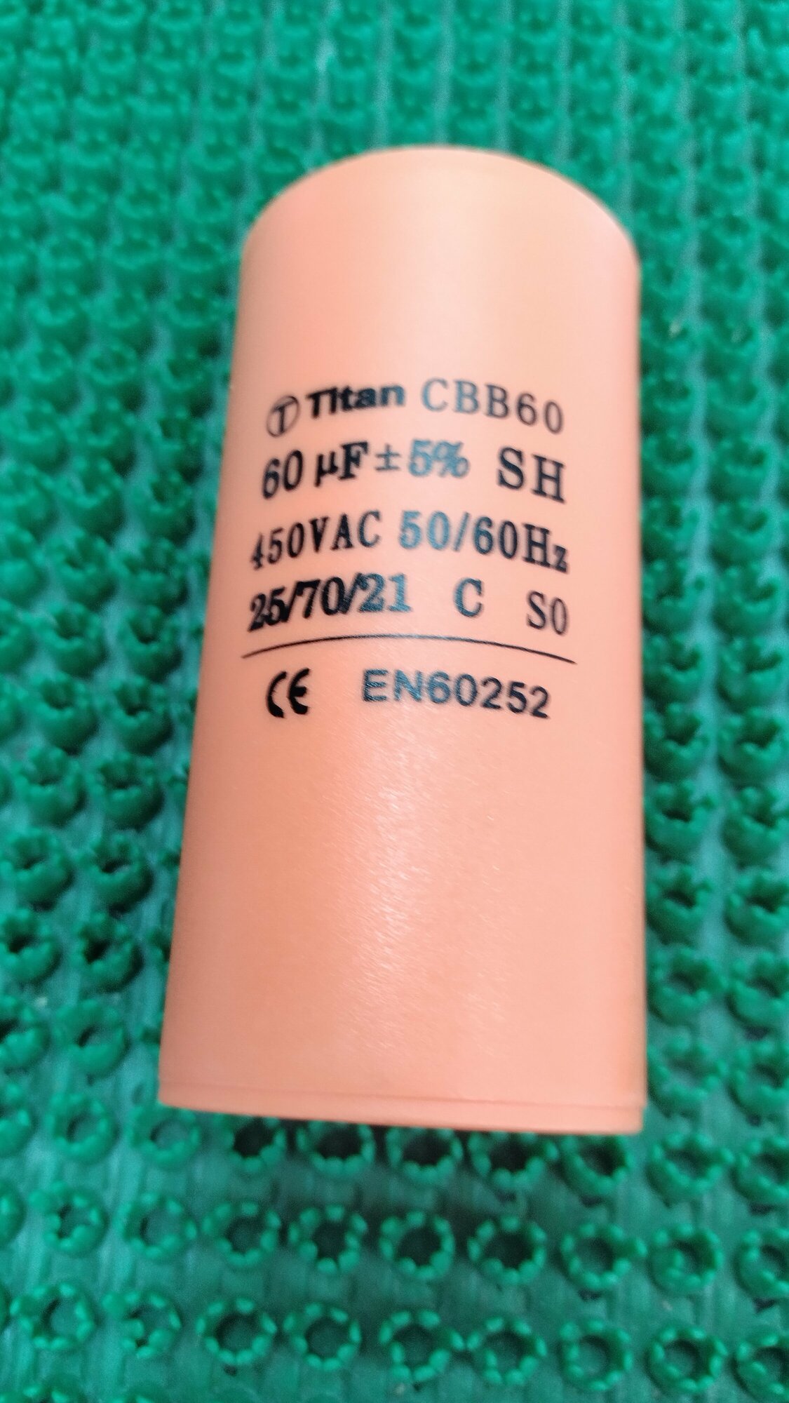 Пусковой конденсатор 60 МкФ 450 V, клемма, CBB60-А, TITAN