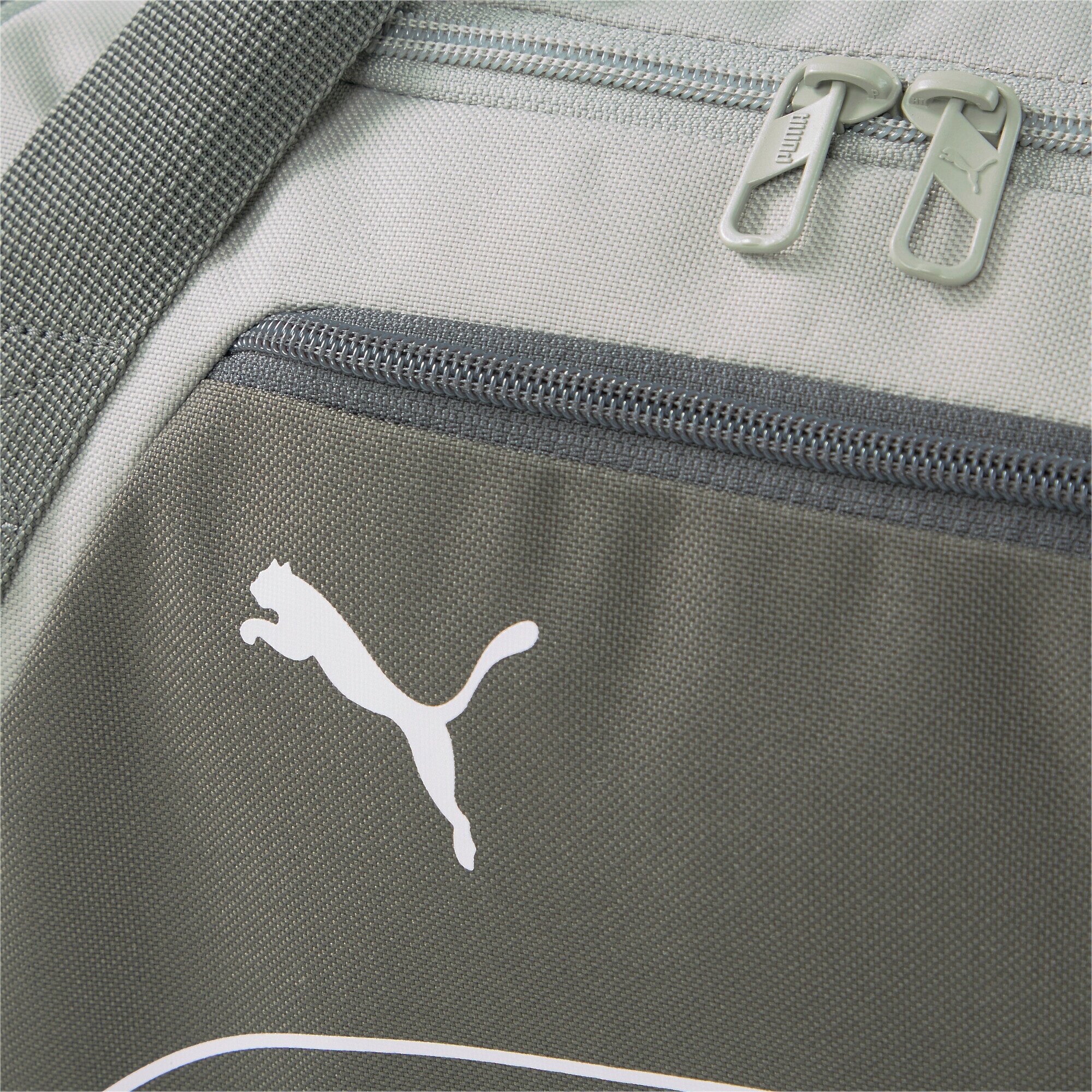 Сумка Puma Fundamentals Sports Bag Xs темно-зеленый - фотография № 4