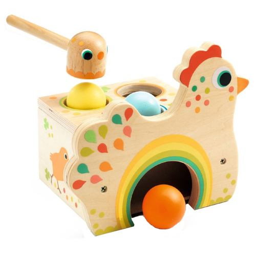 Развивающая игрушка DJECO Курочка, разноцветный развивающая игрушка djeco зверюшки попрыгунчики зеленый оранжевый голубой