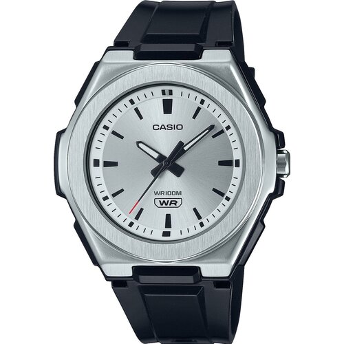 наручные часы casio lwa 300h 7e2 черный серебряный Наручные часы CASIO LWA-300H-7E2, серебряный, черный