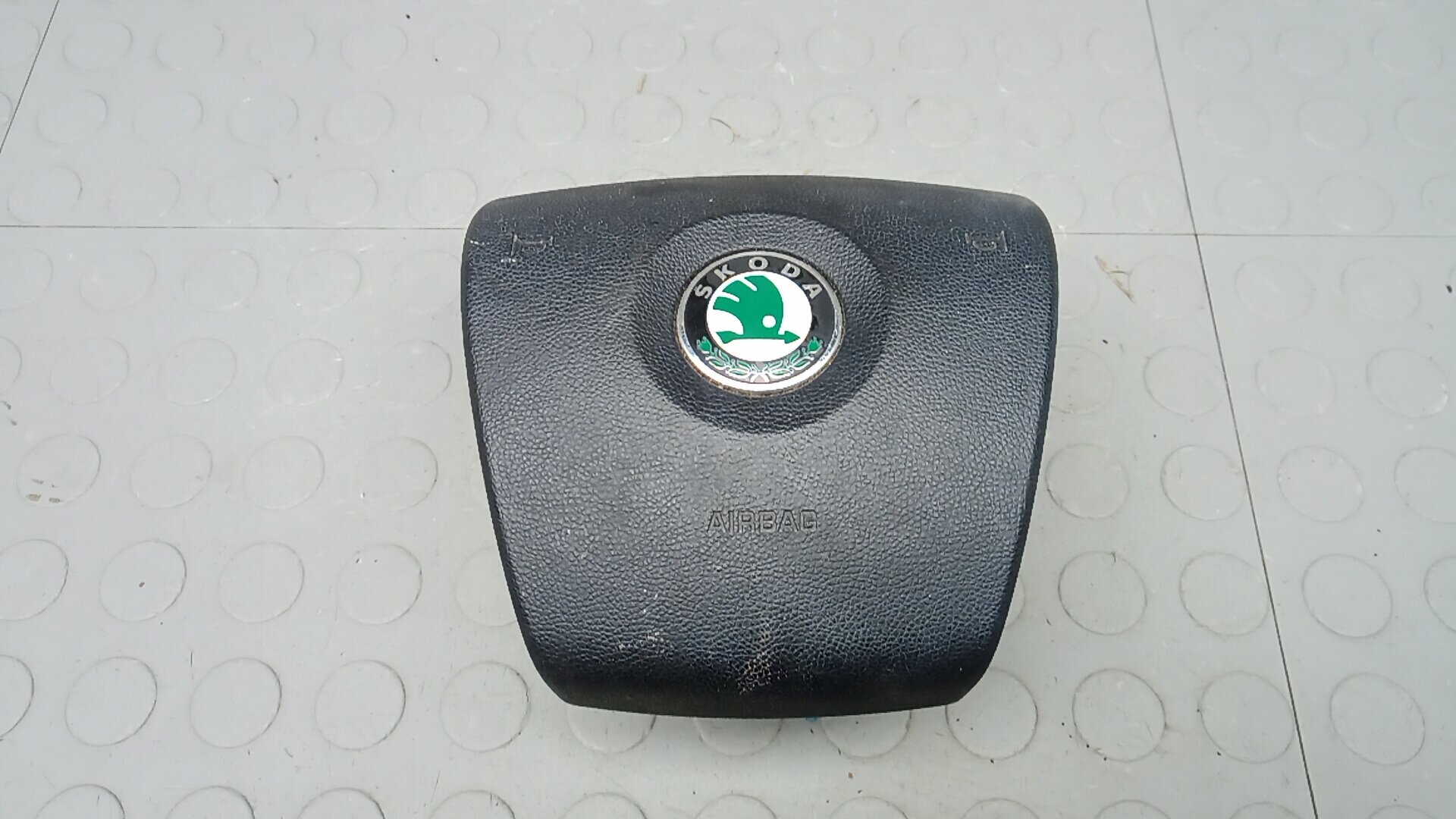 Подушка безопасности в рулевое колесо Skoda Fabia 1 арт. P14601006