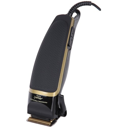 Машинка триммер для стрижки волос и бороды профессиональная мощность 10 Вт сменные насадки цвет черный 220400₽