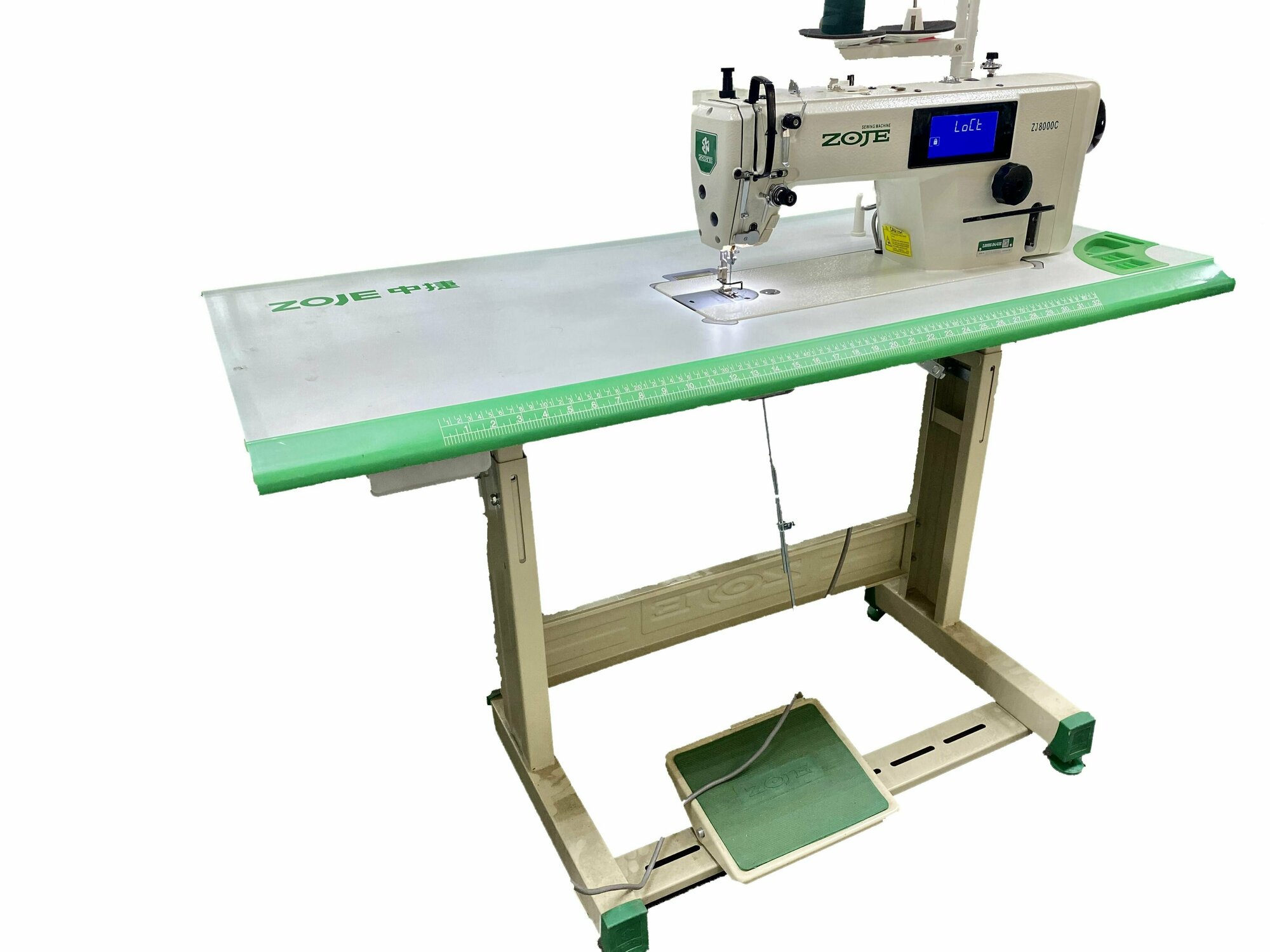 Швейная машина челночного стежка, Одноигольная, прямострочная со столом ZOJE ZJ8000C-D4J-G/02