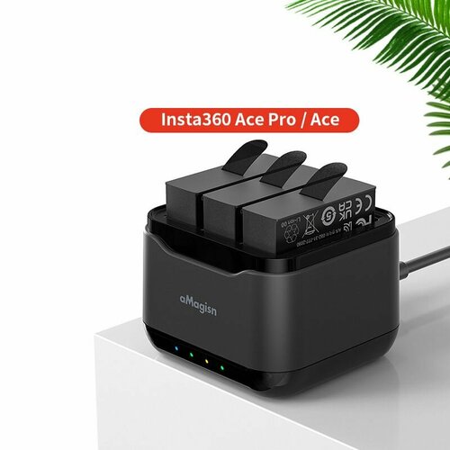 Хаб для зарядки 3 аккумуляторов для экшн-камеры Instа360 Асe Pro / Асe