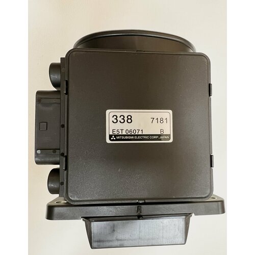 Датчик массового расхода воздуха MAF md357338 e5t06071 5690₽
