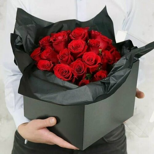 Изображение товара Букет из роз Букет Маркет, в подарочной коробке, 35 шт, 40 см