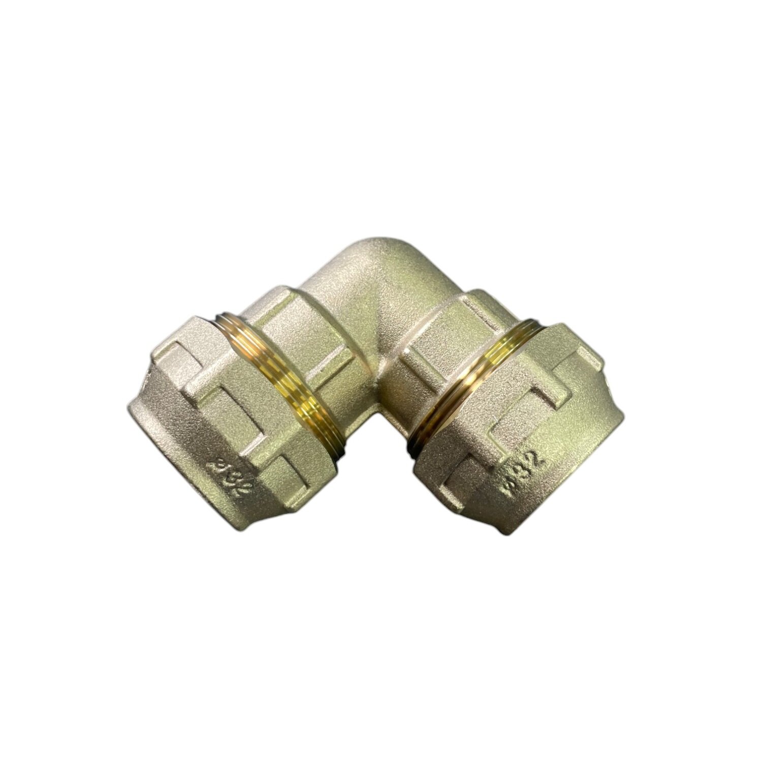 Угол латунный Belamos для труб ПНД D 32х32 90 градусов обжим-обжим