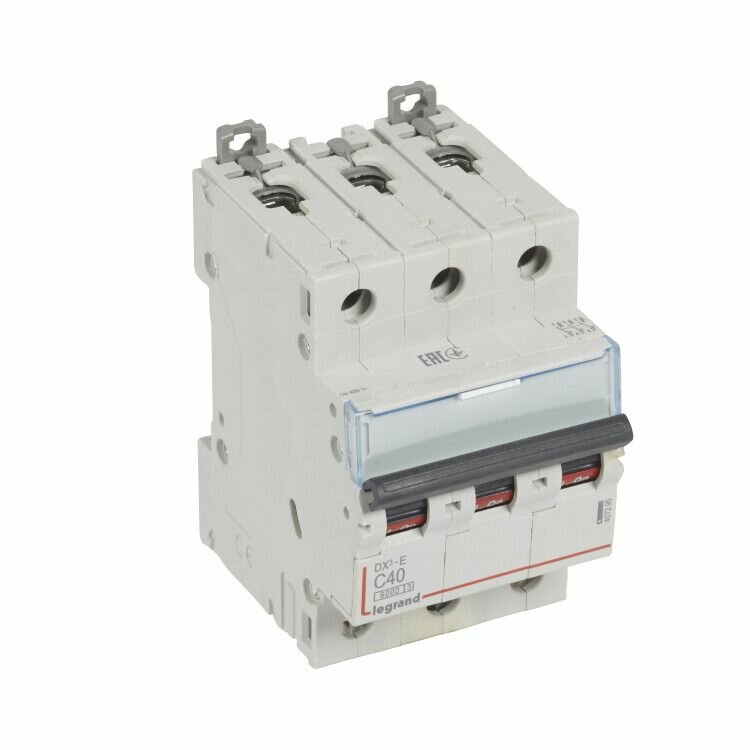 Выключатель автомат. 3-пол. (3P) 40А C 6кА DX3 Legrand