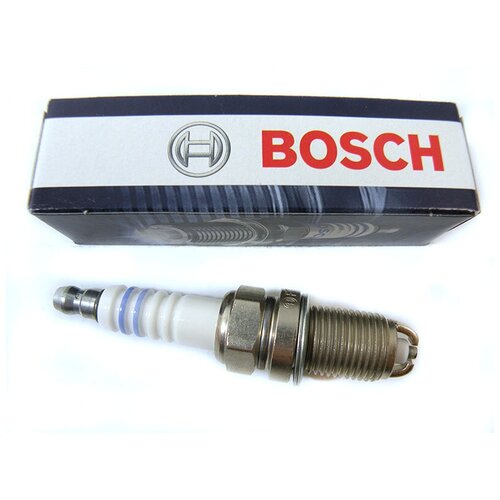 BOSCH Свеча зажигания