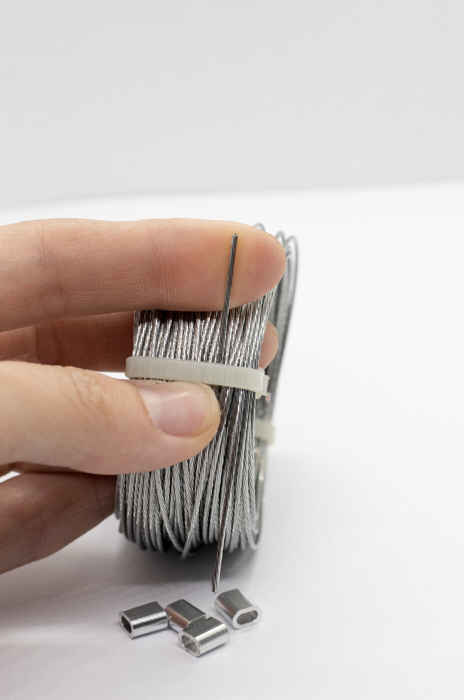 Трос 1 мм стальной без оплётки, 20 метров — фото 1