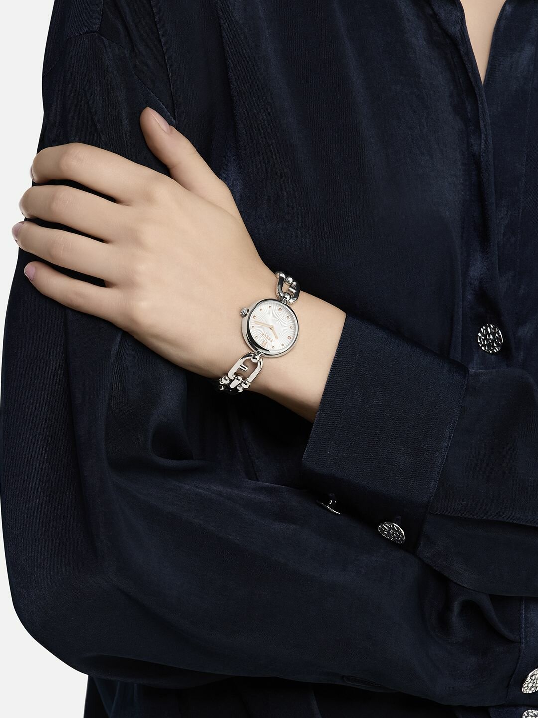 Наручные часы FURLA 