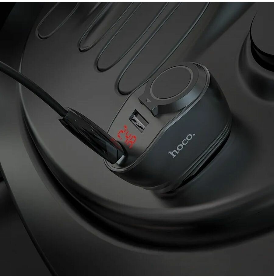 Автомобильное зарядное устройство Hoco Z34 Thunder Power с цифровым дисплеем, двойным USB выходом и портом прикуривателя