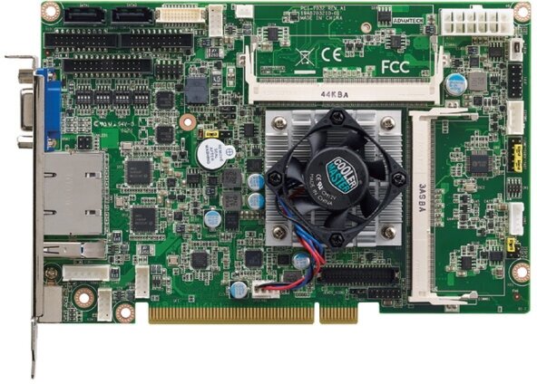PCI-7032G2-00A2E CPU Intel Celeron J1900 2xDDR3L SO-DIMM VGA/LVDS/DVI 4xPCI 32bit/33MHz 2xSATA/mSATA 2xGbE LAN 4xCOM