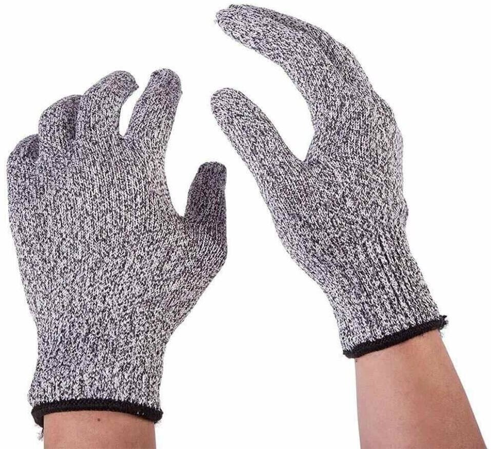 Порезостойкие перчатки хозяйственные универсальные перчатки CUT RESISTANT GLOVES - фотография № 1