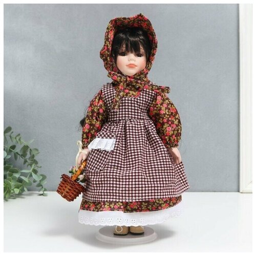 Кукла, коллекционная керамика, Марфушечка, в цветочном платье и косынке, 30 см, 1 шт.