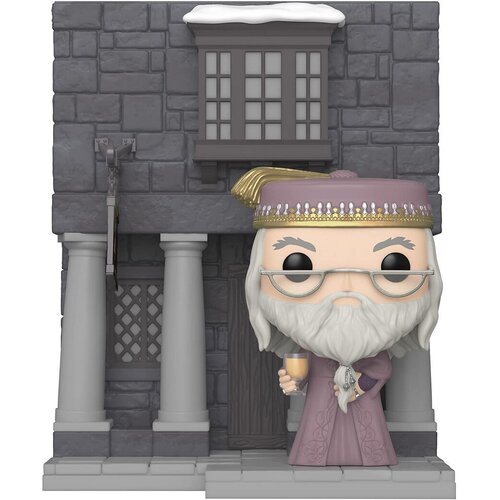 Фигурка Funko POP! Deluxe Harry Potter Hogsmeade Albus Dumbledore w/Hog's Head Inn (154) 65646 светильник harry potter dumbledore icon light