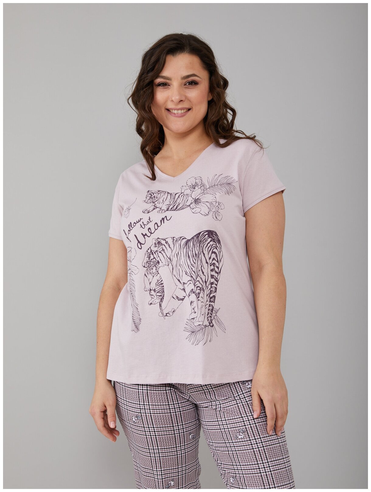 Пижама женская Алтекс с футболкой и штанами бежево-розовая, размер 52 - фотография № 5