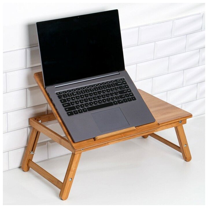 Столик для ноутбука складной 30х50 дерево