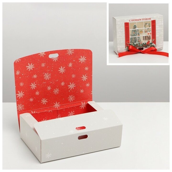 Коробка складная двухсторонняя «Новогоднее окно» 16.5 × 12.5 × 5 см без ленты