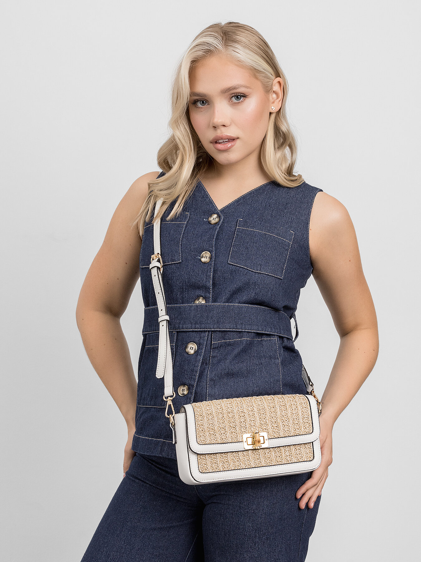 Сумка кросс-боди KEDDO COUTURE, фактура плетеная, белый/бежевый — фото 1