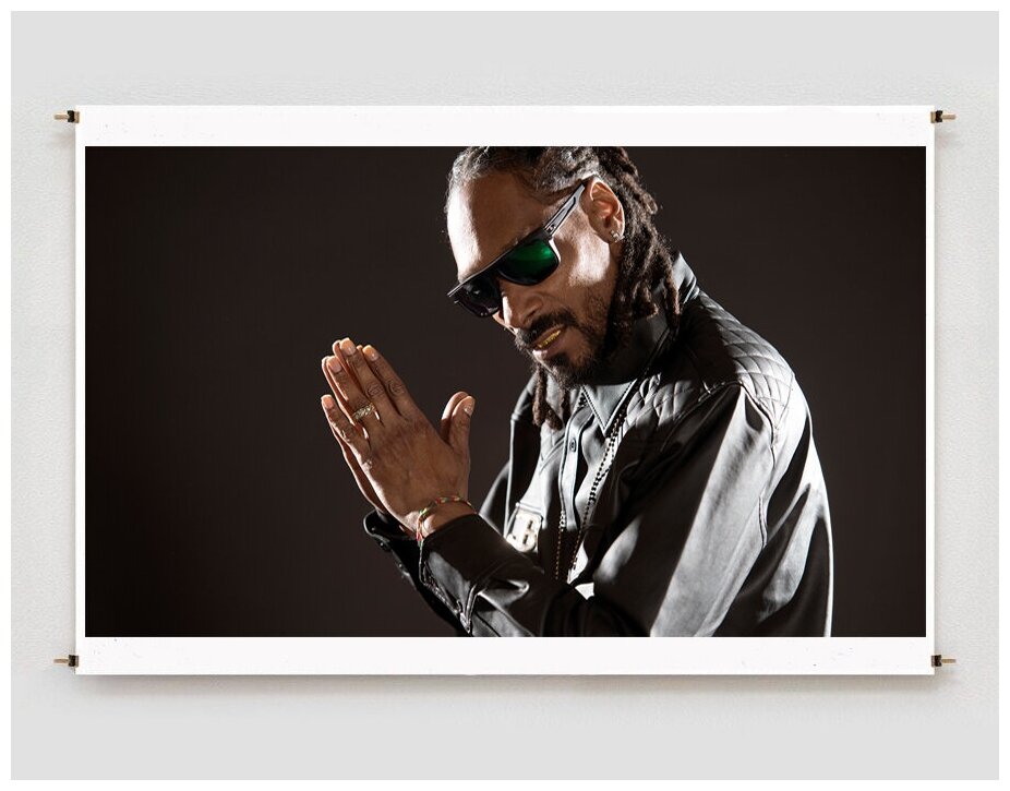 Постер плакат для интерьера "Музыка: Американский рэпер Снуп Дог. Хип-хоп исполнитель Snoop Dogg"/ Декор дома, офиса, комнаты A3 (297 x 420 мм)