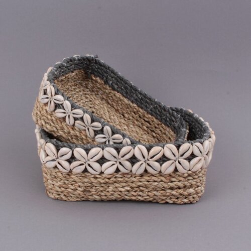 Пара корзинок украшенных ракушками, Серые