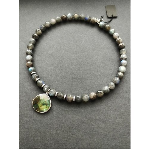 Колье на шею c подвеской из натуральных камней лабрадор