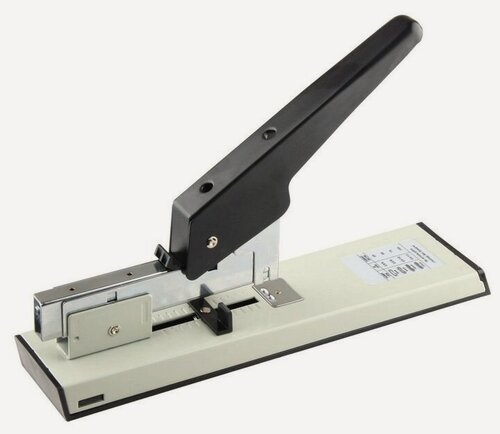 Изображение товара Степлер мощный Attache Economy до 100 листов черный 882860