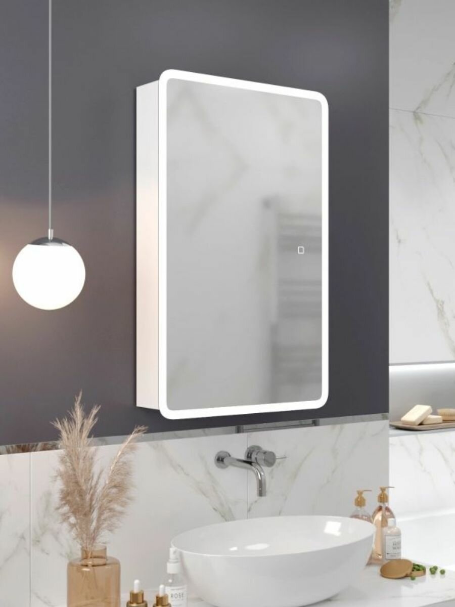 Зеркало-шкаф в ванную комнату, настенный, с подсветкой, прямоугольный 50х80 см, сенсорный выключатель