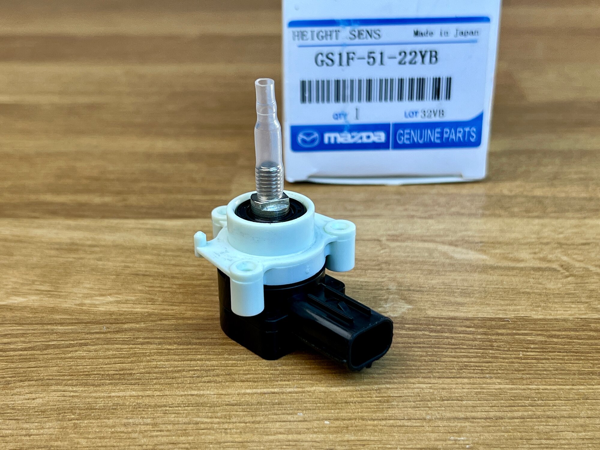 Датчик положения кузова GS1F5122YB для Mazda