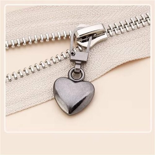 Пуллер для молнии (застежка, держатель, язычок для бегунка молнии) съемный, металл, Сердце, темно-серый металлик, 4 шт.