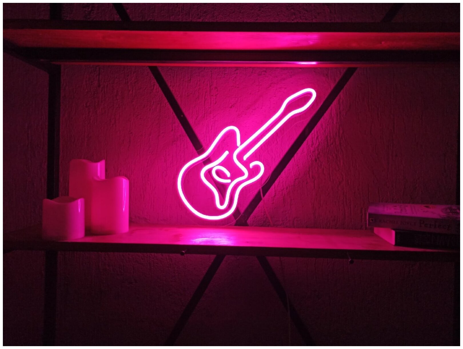 Неоновый светильник Гитара, 45х19 см - фотография № 6