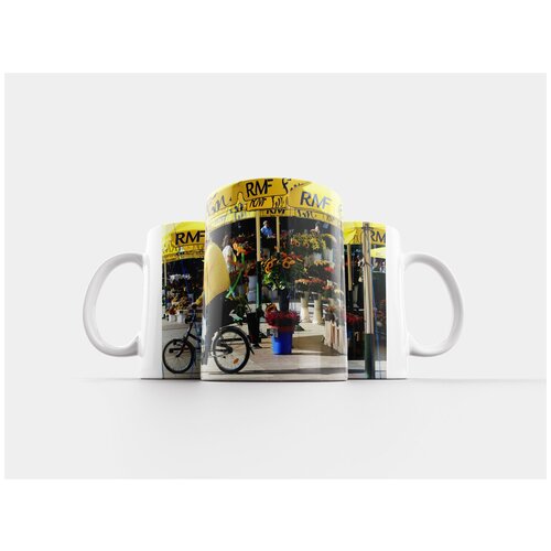 фото Кружка "велосипедист, продавец цветов, городская площадь" 320 мл lotsprints