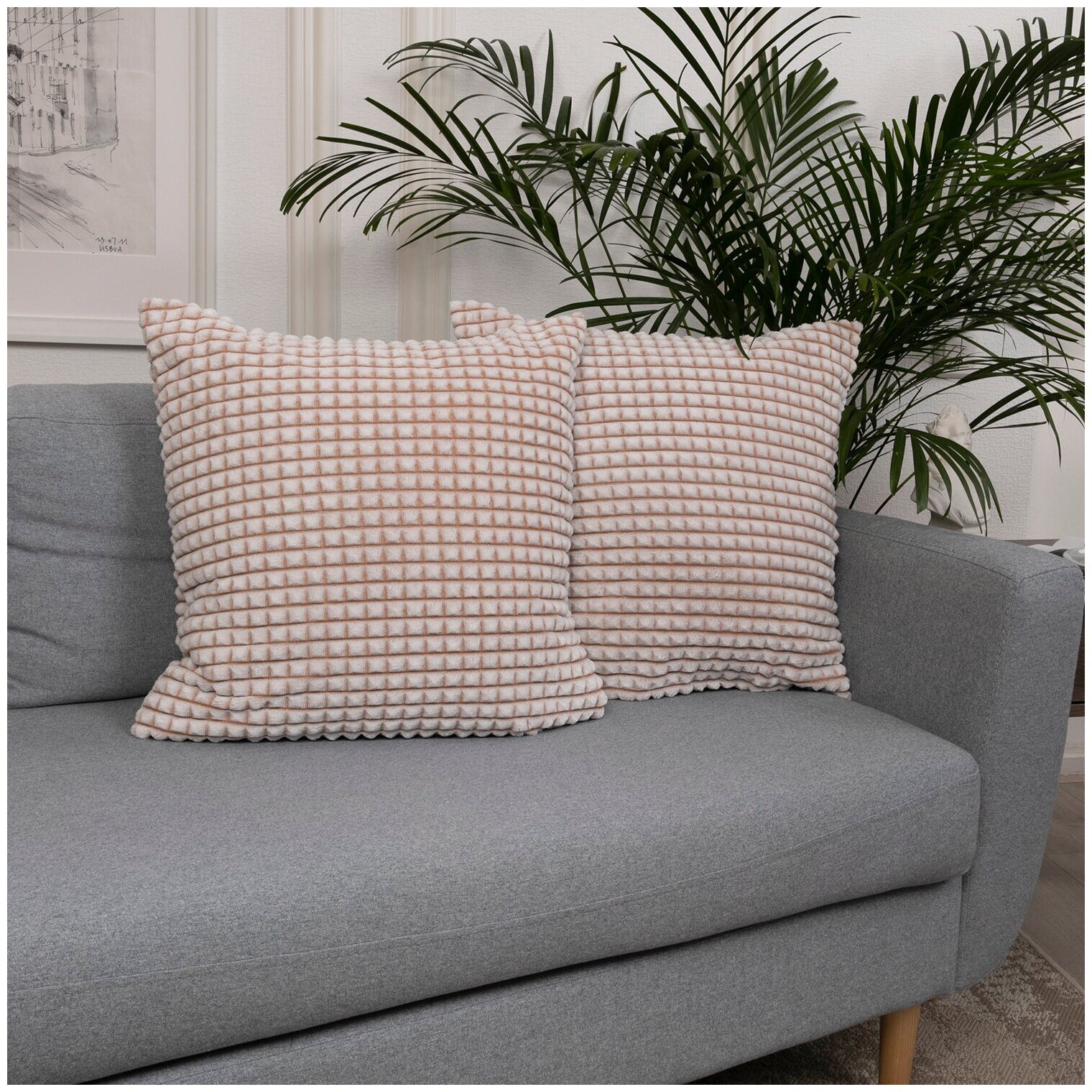 фото Наволочки декоративные велюровые пушистые мягкие на диван, кровать MICRO VELUR, "Кубики" 50х50, 2 шт. песочный