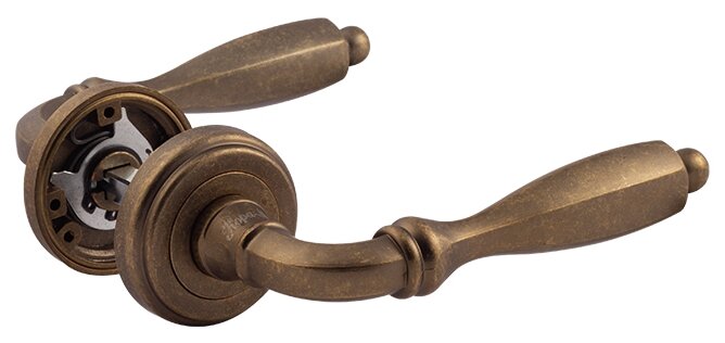 фото Ручки дверные на розетке Нора-М Сегура