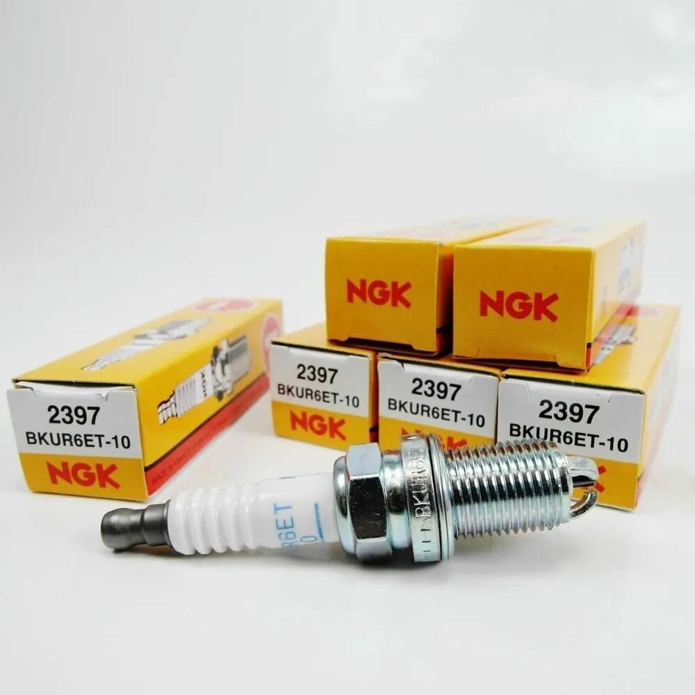 Комплект свечей зажигания NGK BKUR6ET-10 (2397) 4шт.