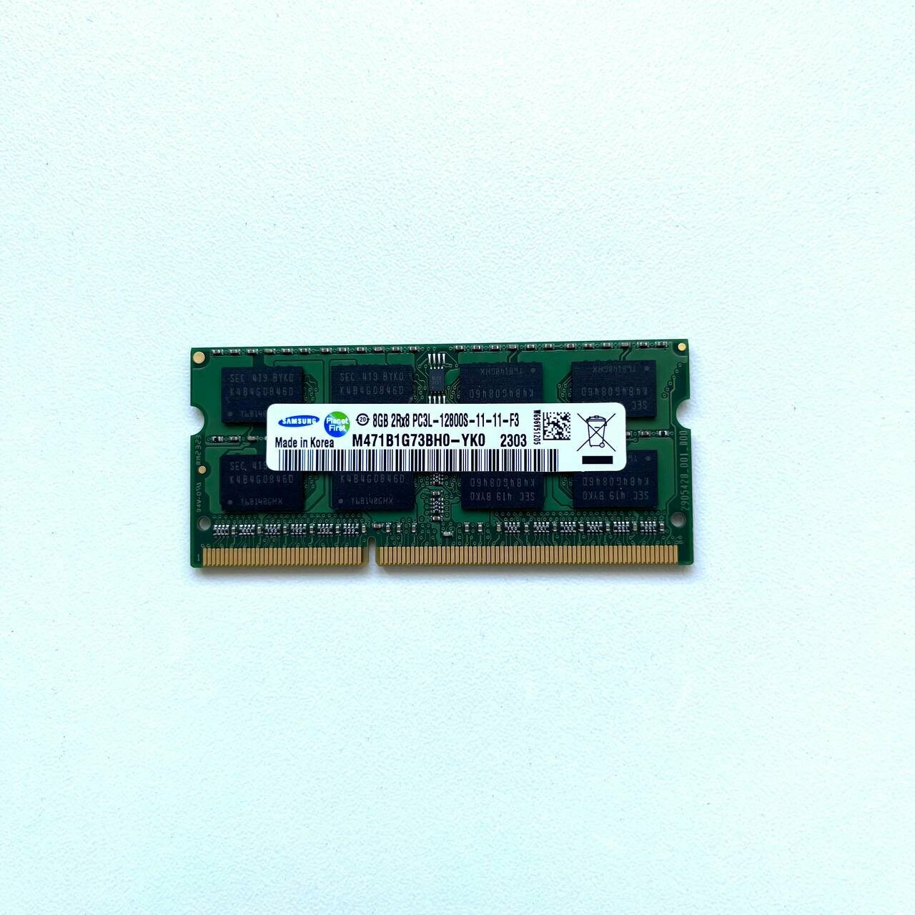 Оперативная память Samsung DDR3 8GB 1600МГц PC3L-12800S 1.3V sodimm для ноутбука