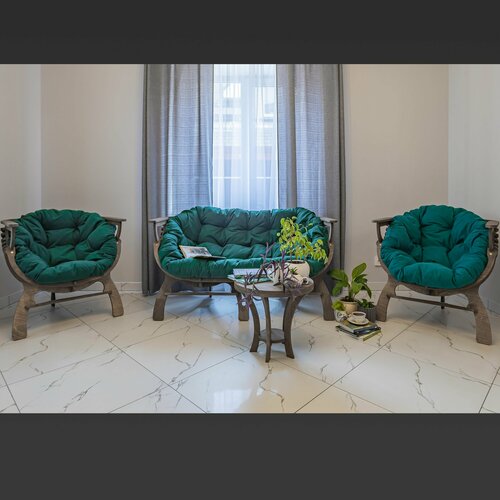 бежевый, зеленый